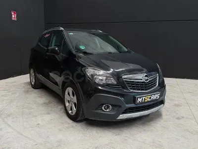 Usado Opel Mokka Selective 140 CV (102 kW) 2015 Negro SUV