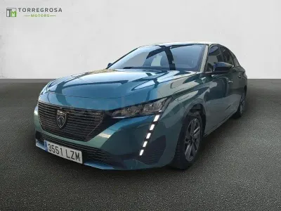 Käytetty Peugeot 308 130 HP (95 kW) 2022 Sininen Farmari