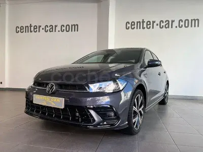 Usado VW Polo R-line 110 CV (80 kW) 2022 Gris / plata Utilitario
