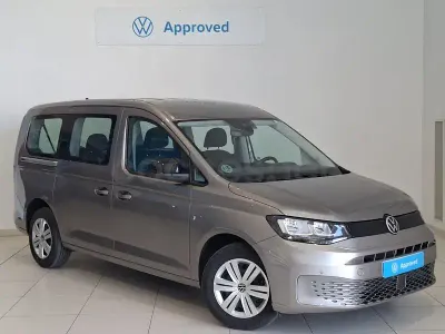 Usado VW Caddy 102 CV (75 kW) 2025 Beige Monovolumen