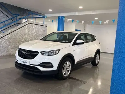Usado Opel Grandland X Selective 131 CV (96 kW) 2018 Blanco SUV