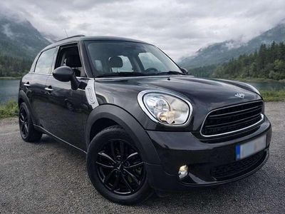 Usado Mini One Countryman 98 CV (72 kW) 2016 Gris SUV