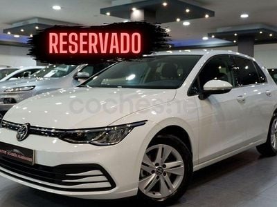Usado VW Golf VIII Life 130 CV (95 kW) 2021 Blanco Berlina