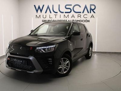 Negro Nuevo 2025 Ssangyong (KGM) Tivoli SUV | 20.750 €