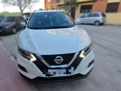 Usado Nissan Qashqai Tekna 140 CV (102 kW) 2020 Blanco SUV