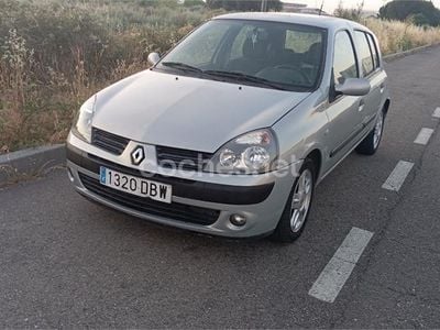Renault Clio II
