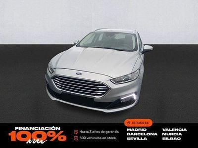 Usado Ford Mondeo Titanium 186 CV (136 kW) 2022 Gris Berlina