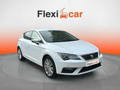 Usado Seat Leon XCELLENCE 150 CV (110 kW) 2019 Blanco Berlina