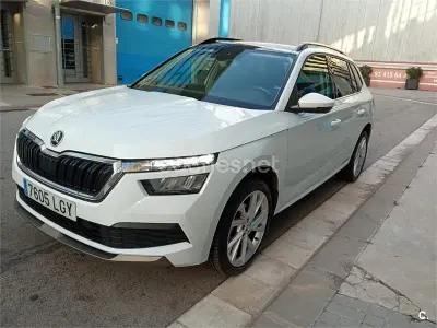 Usado Skoda Kamiq Sport 150 CV (110 kW) 2020 Blanco SUV