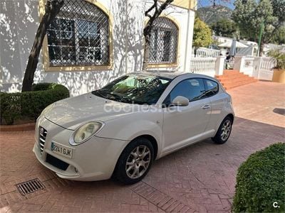 Usado Alfa Romeo GT Junior 78 CV (57 kW) 2008 Blanco Berlina