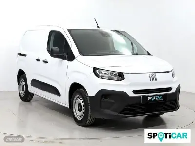 Usado Fiat Doblò 100 CV (73 kW) 2025 Blanco Monovolumen