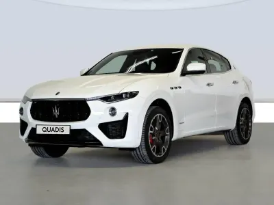 Usado Maserati Levante 349 CV (256 kW) 2021 Blanco SUV
