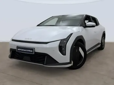 Usado Kia EV4 Launch Edition 150 kW (204 CV) 2025 Blanco Berlina