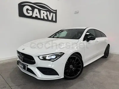 Usado Mercedes CLA200 Shooting Brake 163 CV (119 kW) 2020 Blanco Familiar