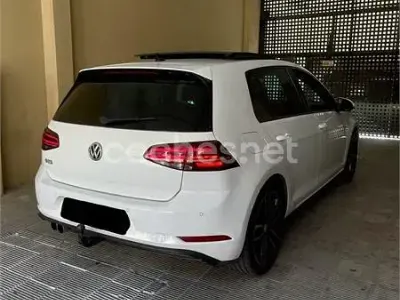 Usado VW Golf VII GTD 184 CV (135 kW) 2017 Blanco Familiar