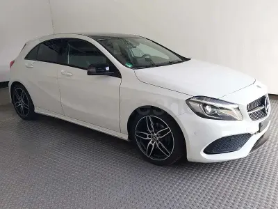 Usado Mercedes A200 136 CV (100 kW) 2017 Blanco Berlina