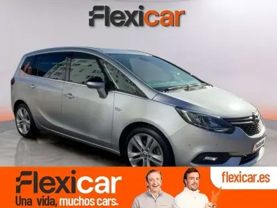 Usado Opel Zafira Innovation 136 CV (100 kW) 2019 Gris Monovolumen