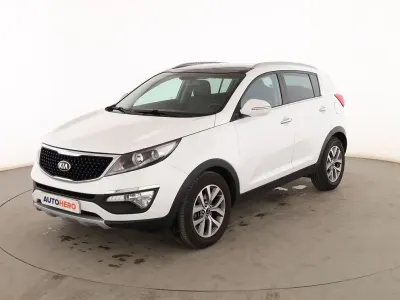 Usado Kia Sportage 115 CV (84 kW) 2015 Blanco SUV