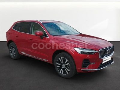 Usado Volvo XC60 Plus 350 CV (257 kW) 2025 Rojo SUV