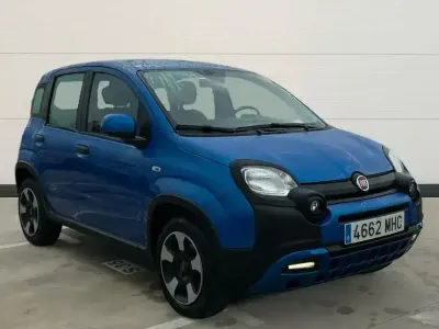 Usado Fiat Panda Cross Cross 70 CV (51 kW) 2023 Azul Utilitario