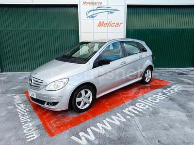 Mercedes B200