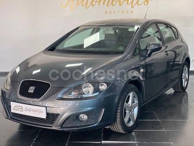Gris / plata Usado 2011 Seat Leon Reference Berlina | 7600 € (Precio justo)