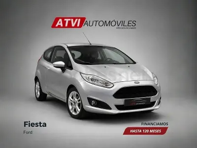 Usado Ford Fiesta Trend 82 CV (60 kW) 2016 Gris / plata Utilitario