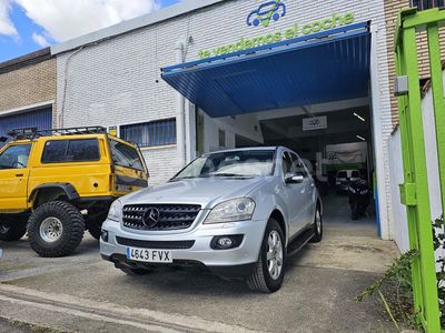 Mercedes ML320