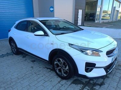 Usado Kia XCeed 120 CV (88 kW) 2022 Blanco SUV