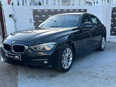 Usado BMW 318 150 CV (110 kW) 2018 Negro Berlina