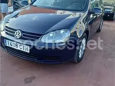 Usado VW Golf IV Highline 105 CV (77 kW) 2004 Azul Berlina