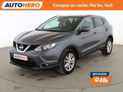 Usado Nissan Qashqai N-Connecta 110 CV (80 kW) 2015 Gris SUV