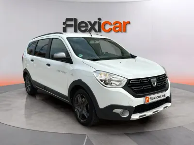 Usado Dacia Lodgy Lauréate 116 CV (85 kW) 2018 Blanco Monovolumen