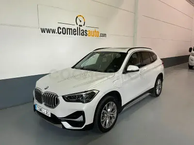 Usado BMW X1 Comfort Edition 220 CV (161 kW) 2021 Blanco SUV