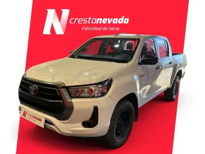 Usado Toyota HiLux 150 CV (110 kW) 2021 Blanco Pickup/Camioneta