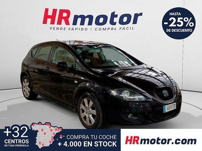 Usado Seat Leon Stylance 106 CV (77 kW) 2008 Negro Utilitario