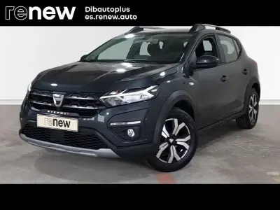 Usado Dacia Sandero Comfort 91 CV (66 kW) 2022 Gris Berlina