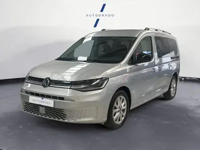 Usado VW Caddy Maxi 114 CV (83 kW) 2023 Gris / plata Monovolumen