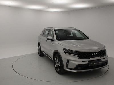 Usado Kia Sorento 265 CV (194 kW) 2023 Gris / plata SUV