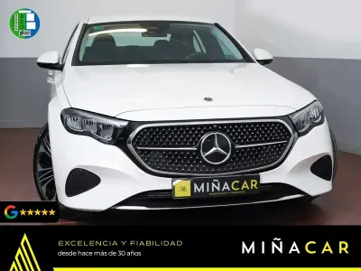 Usado Mercedes E220 197 CV (144 kW) 2024 Blanco Berlina