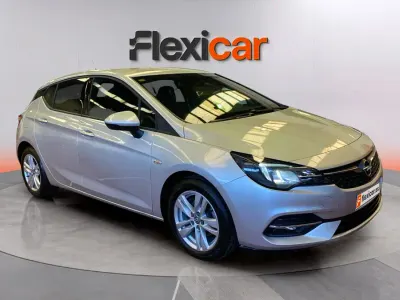 Usado Opel Astra Ultimate 145 CV (106 kW) 2020 Gris Berlina