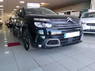 Usado Citroën C5 Aircross Feel 131 CV (96 kW) 2020 Negro perla SUV