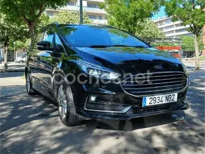 Usado Ford S-MAX ST-Line 190 CV (139 kW) 2019 Negro Monovolumen