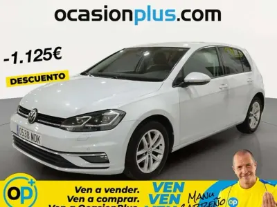 Usado VW Golf VII Advance 110 CV (80 kW) 2017 Gris plata Utilitario