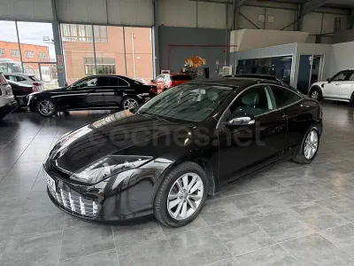 Usado Renault Laguna Coupé 150 CV (110 kW) 2012 Negro Coupe