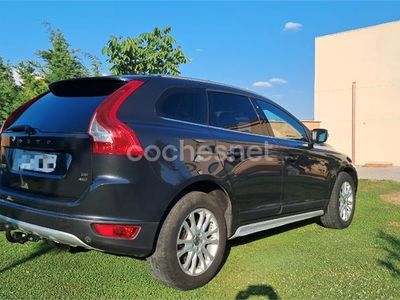 Negro Usado 2009 Volvo XC60 Summum SUV | 17.500 €