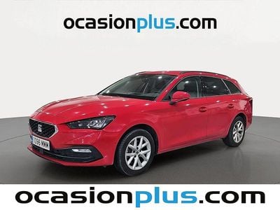 Usado Seat Leon Style 115 CV (84 kW) 2023 Rojo Monovolumen