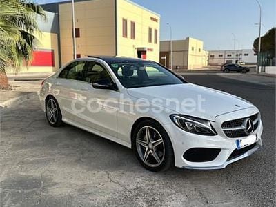 Usado Mercedes C220 AMG line 170 CV (125 kW) 2015 Blanco Berlina