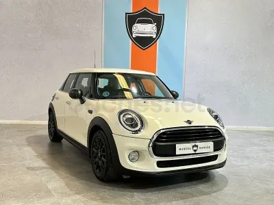 Usado Mini ONE 102 CV (75 kW) 2019 Blanco Utilitario