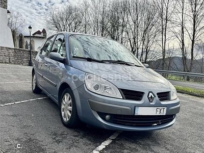 Usado Renault Scénic II 105 CV (77 kW) 2007 Azul Monovolumen